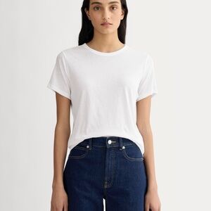 NWT: Everlane Women's Slim Air T-Shirt in White, Size Medium